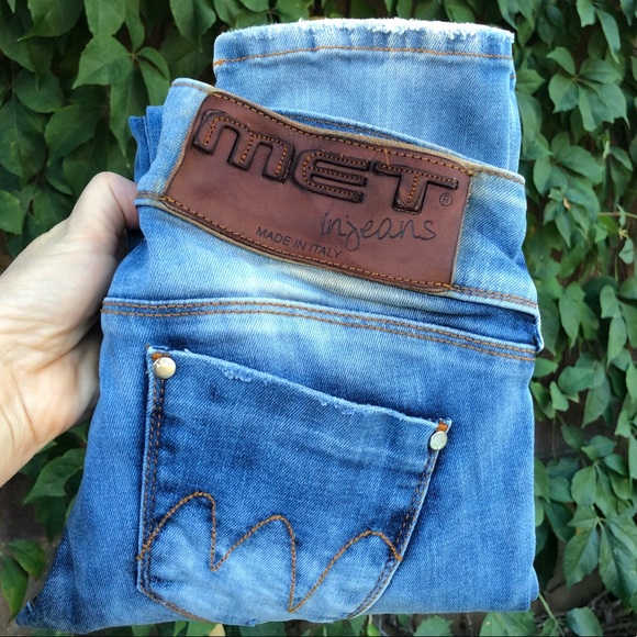 MET in Jeans Denim - RARE MET Leather tag distressed skinny jean sz. 25
